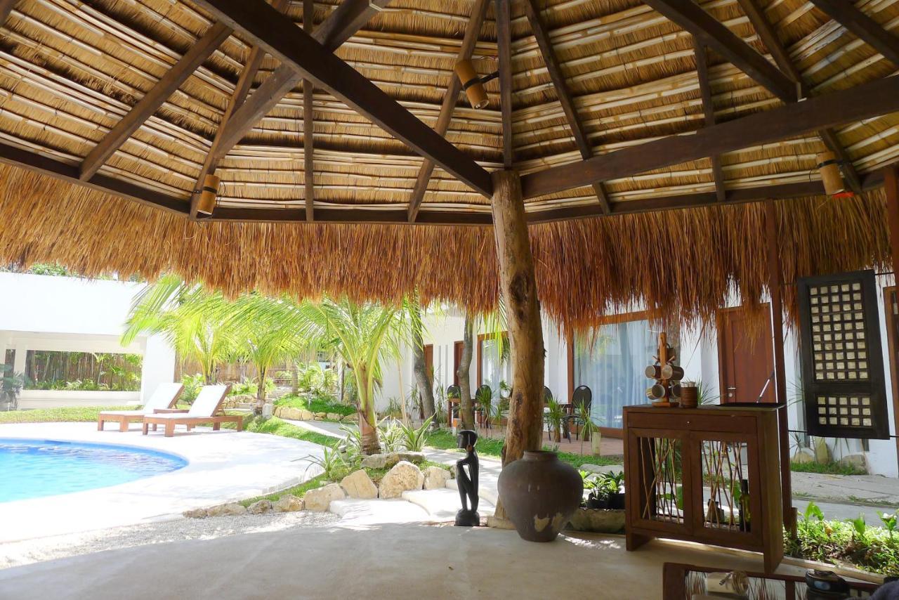 Urban Sands Hotel Iloilo Bagian luar foto