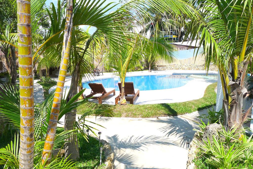 Urban Sands Hotel Iloilo Bagian luar foto