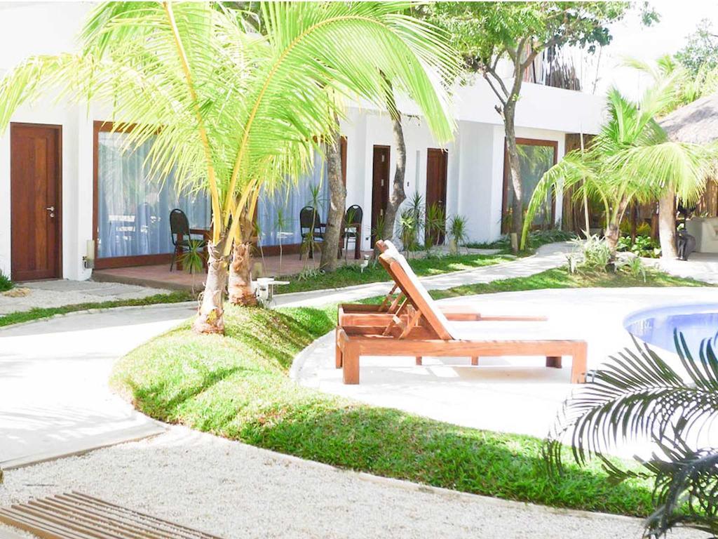 Urban Sands Hotel Iloilo Bagian luar foto