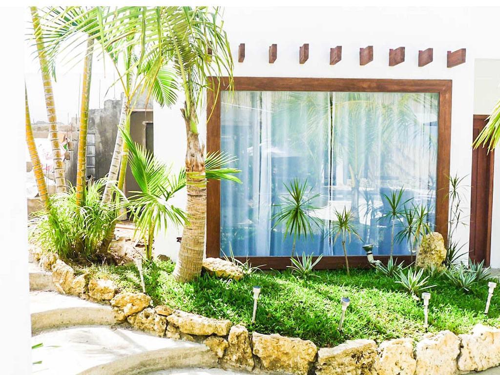 Urban Sands Hotel Iloilo Bagian luar foto