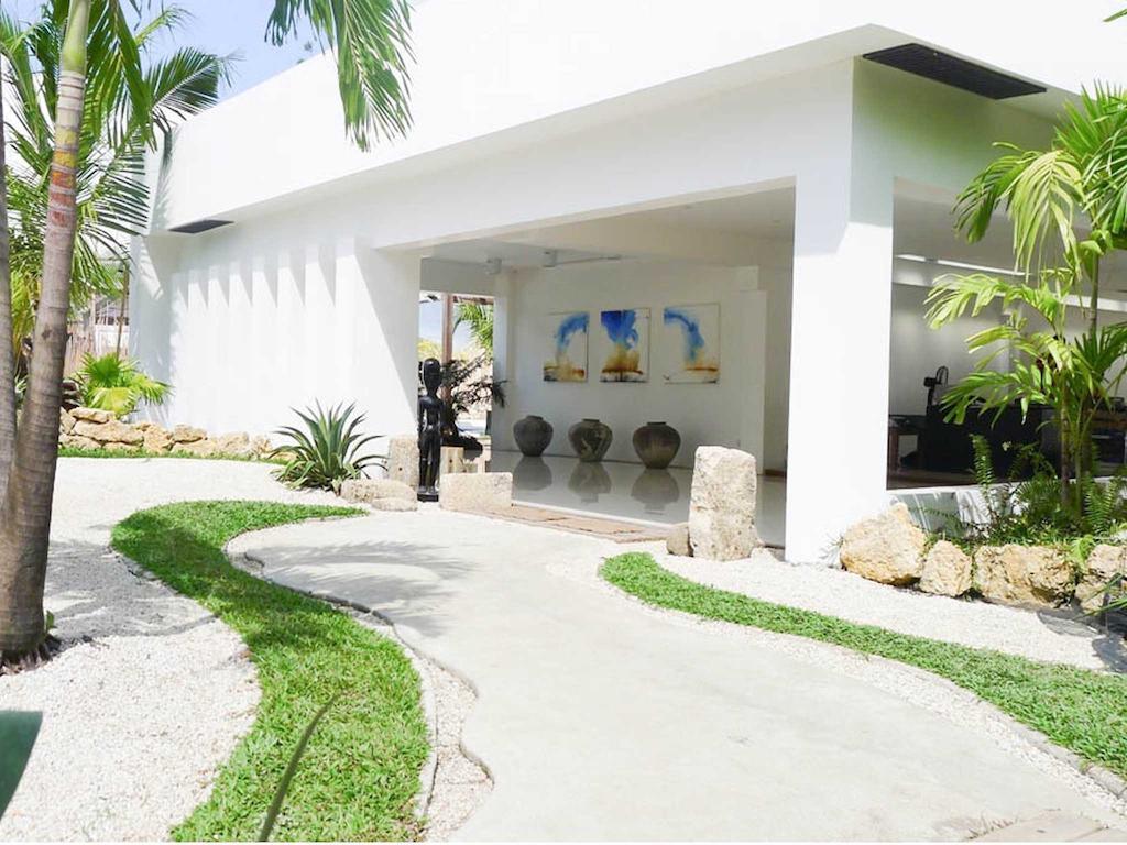 Urban Sands Hotel Iloilo Bagian luar foto