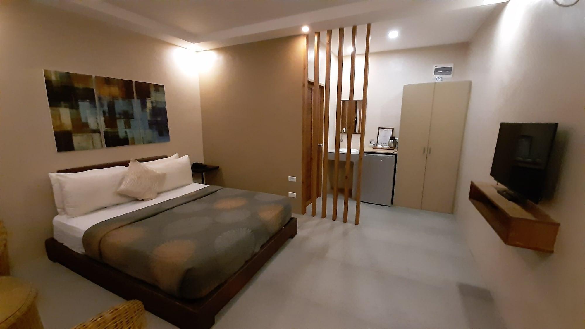 Urban Sands Hotel Iloilo Bagian luar foto